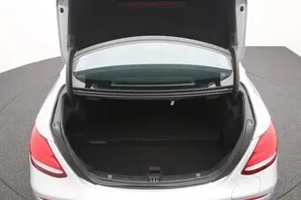 Mercedes-Benz E 350, 2.0, 205 kW, plug-in hybrid, automatic, rear-wheel drive