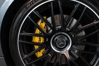 Mercedes-AMG GT, 4.0, 430 kW, petrol, automatic, four-wheel drive