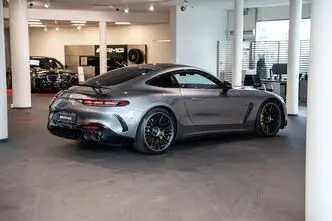 Mercedes-AMG GT, 4.0, 430 kW, petrol, automatic, four-wheel drive