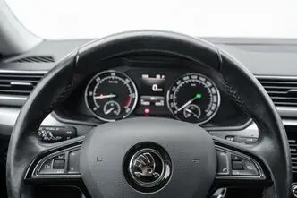 Škoda Superb, 2.0, 110 kW, дизель, автомат, передний привод