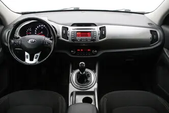 Kia Sportage, 2.0, 100 kW, diesel, manual, four-wheel drive