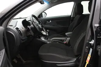 Kia Sportage, 2.0, 100 kW, diesel, manual, four-wheel drive