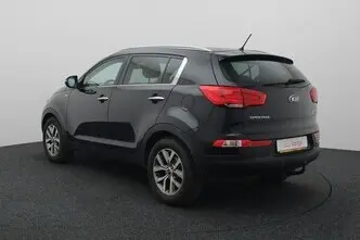 Kia Sportage, 2.0, 100 kW, diesel, manual, four-wheel drive