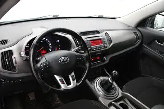 Kia Sportage, 2.0, 100 kW, diesel, manual, four-wheel drive