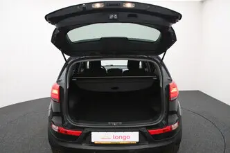 Kia Sportage, 2.0, 100 kW, diesel, manual, four-wheel drive