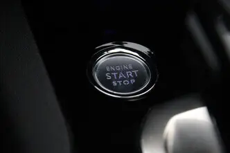 Peugeot 5008, 1.5, 96 kW, diesel, automatic, front-wheel drive