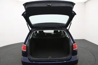 Volkswagen Golf, 1.6, 85 kW, дизель, автомат, передний привод