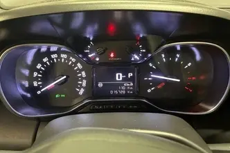 Citroën C3 Aircross, 1.2, 96 kW, bensiin, automaat, esivedu
