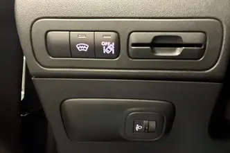 Citroën C3 Aircross, 1.2, 96 kW, bensiin, automaat, esivedu