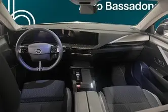 Opel Astra, 1.2, 100 kW, hybrid, automatic, front-wheel drive