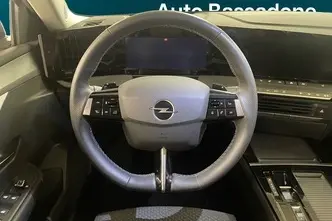 Opel Astra, 1.2, 100 kW, hybrid, automatic, front-wheel drive