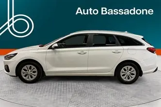 Hyundai i30, 1.5, 80 kW, petrol, manual, front-wheel drive