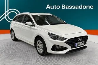 Hyundai i30, 1.5, 80 kW, petrol, manual, front-wheel drive