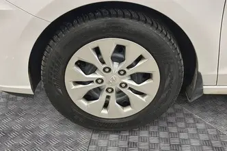 Hyundai i30, 1.5, 80 kW, petrol, manual, front-wheel drive