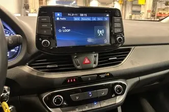 Hyundai i30, 1.5, 80 kW, petrol, manual, front-wheel drive