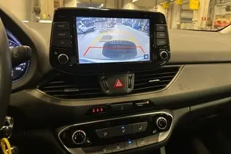 Hyundai i30, 1.5, 80 kW, petrol, manual, front-wheel drive