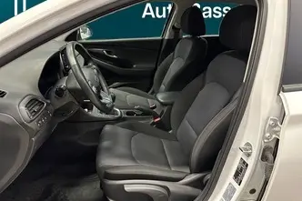 Hyundai i30, 1.5, 80 kW, petrol, manual, front-wheel drive