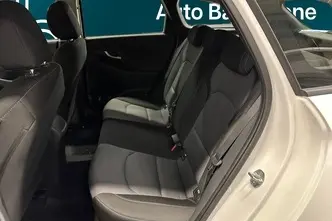 Hyundai i30, 1.5, 80 kW, petrol, manual, front-wheel drive