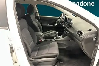 Hyundai i30, 1.5, 80 kW, petrol, manual, front-wheel drive