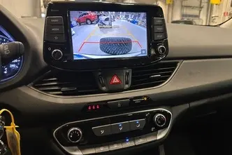 Hyundai i30, 1.5, 80 kW, petrol, manual, front-wheel drive