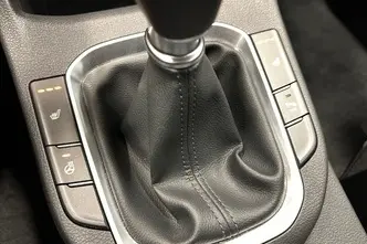 Hyundai i30, 1.5, 80 kW, petrol, manual, front-wheel drive