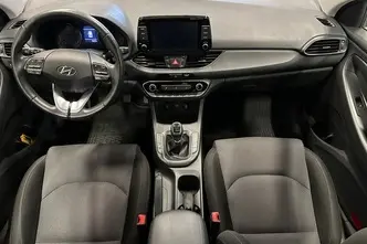 Hyundai i30, 1.5, 80 kW, petrol, manual, front-wheel drive