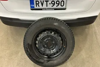 Hyundai i30, 1.5, 80 kW, petrol, manual, front-wheel drive