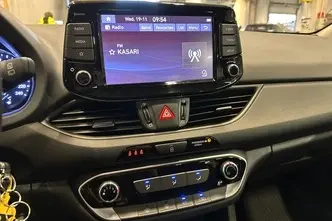 Hyundai i30, 1.5, 80 kW, petrol, manual, front-wheel drive