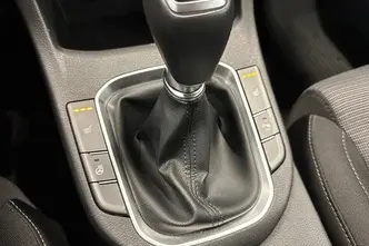 Hyundai i30, 1.5, 80 kW, petrol, manual, front-wheel drive