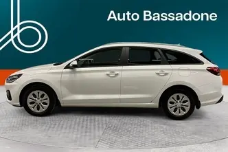 Hyundai i30, 1.5, 80 kW, petrol, manual, front-wheel drive