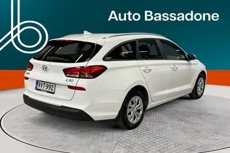 Hyundai i30, 1.5, 80 kW, petrol, manual, front-wheel drive