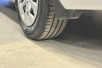 Hyundai i30, 1.5, 80 kW, petrol, manual, front-wheel drive