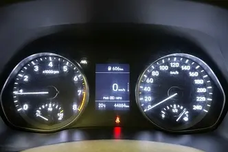 Hyundai i30, 1.5, 80 kW, petrol, manual, front-wheel drive