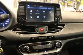 Hyundai i30, 1.5, 80 kW, petrol, manual, front-wheel drive