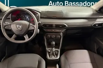 Dacia Sandero, 1.0, 67 kW, petrol, manual, front-wheel drive