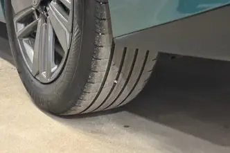 Peugeot 308, 1.2, 96 kW, petrol, automatic, front-wheel drive