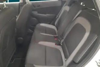 Hyundai Kona, 1.6, 77 kW, hybrid, automatic, front-wheel drive