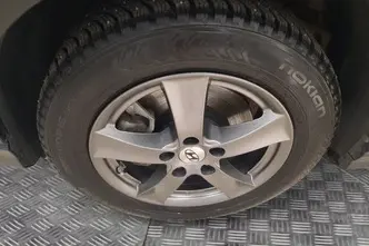 Hyundai Kona, 1.6, 77 kW, hybrid, automatic, front-wheel drive