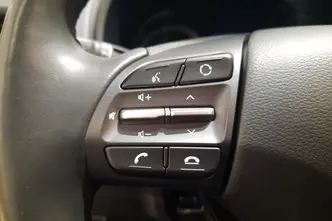 Hyundai Kona, 1.6, 77 kW, hybrid, automatic, front-wheel drive