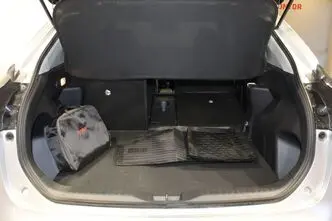 Toyota Yaris Cross, 1.5, 68 kW, hübriid, automaat, esivedu