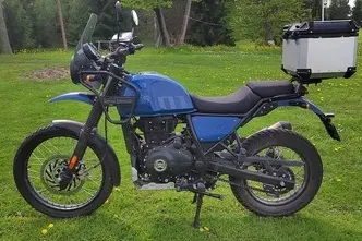 0.4, 17.88 kW, petrol, manual, rear-wheel drive