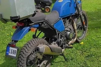 0.4, 17.88 kW, petrol, manual, rear-wheel drive