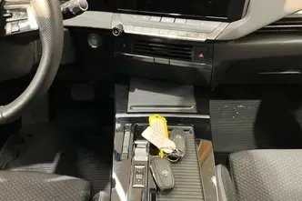 Opel Astra, 1.2, 96 kW, bensiin, automaat, esivedu