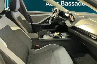 Opel Astra, 1.2, 96 kW, bensiin, automaat, esivedu