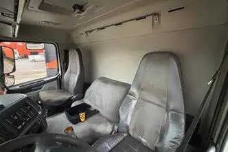 Volvo FM 9 340 6x2, 9.4, 250 kW, diisel, manuaal, tagavedu