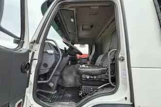 Volvo FM 9 340 6x2, 9.4, 250 kW, diisel, manuaal, tagavedu