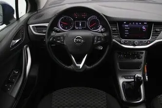 Opel Astra, 1.6, 81 kW, diesel, manual, front-wheel drive