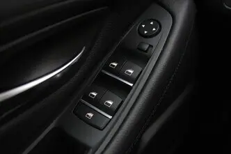 BMW 528, 2.0, 180 kW, bensiin, automaat, tagavedu