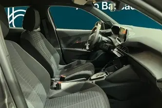 Peugeot 2008, 1.2, 96 kW, bensiin, automaat, esivedu