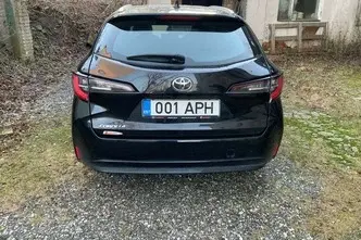 Toyota Corolla, 1.2, 85 kW, бензин, механическая, передний привод